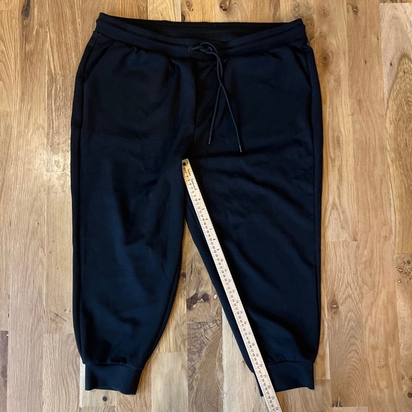 NWT Women's Torrid Black‎ Skinny Jogger SZ 3 - Picture 3 of 4